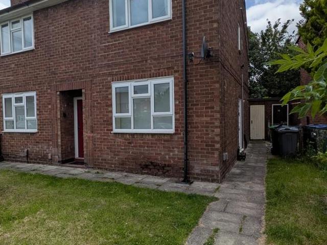 Flat for rent in Bloomfield, Tipton
