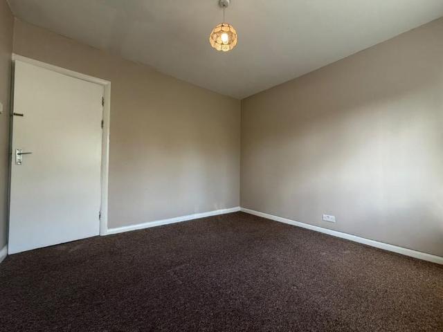 House for rent in South Stanmore, Greater London