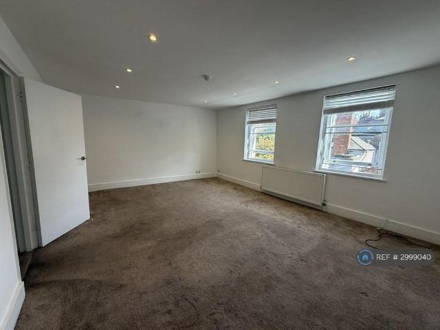 House for rent in St Margarets, Greater London