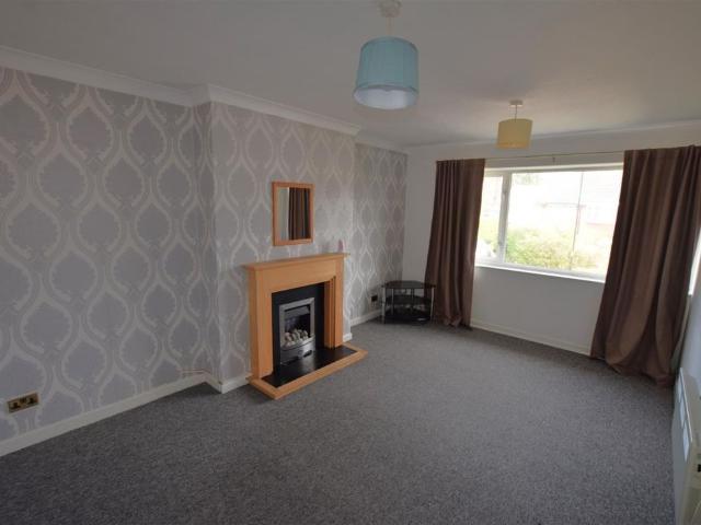 House for rent in Eastern Green, West Midlands