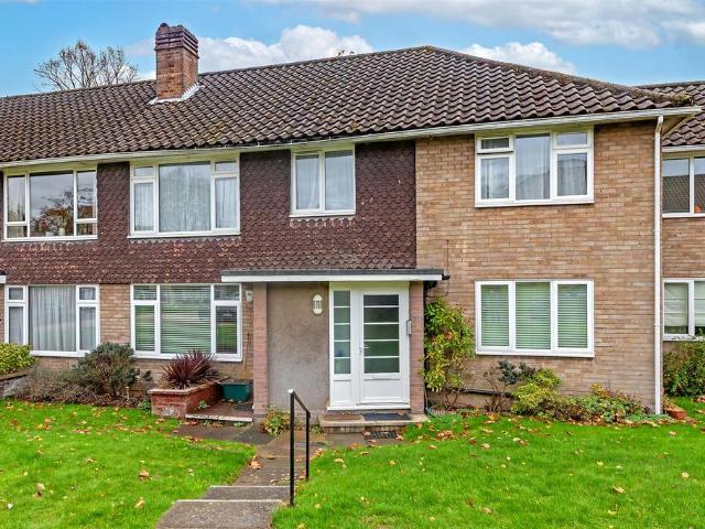 Flat for rent in St Albans, Five Acres