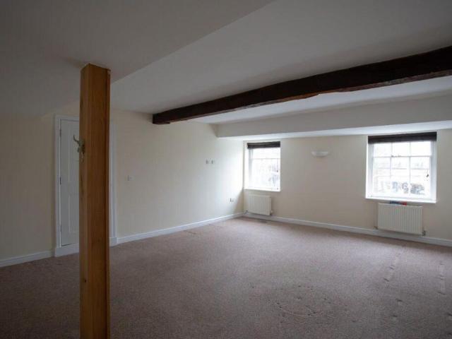 House for rent in Risca, Wales
