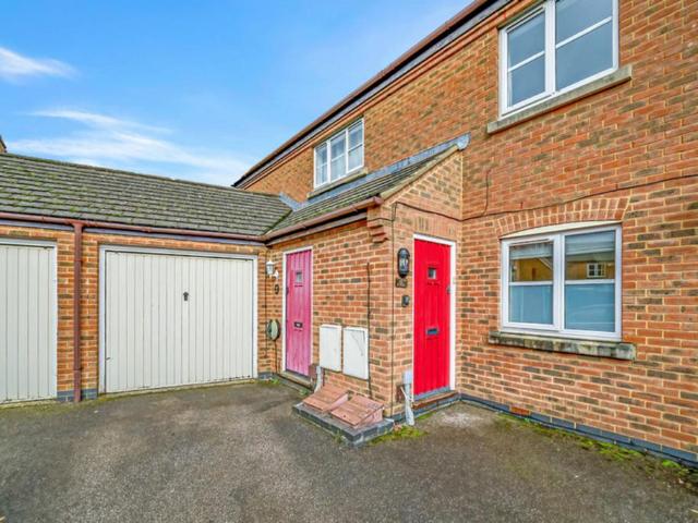 Flat for rent in Coldharbour, Buckinghamshire