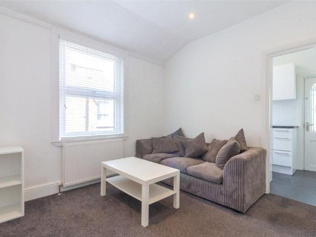 Flat for rent in Walworth, Greater London