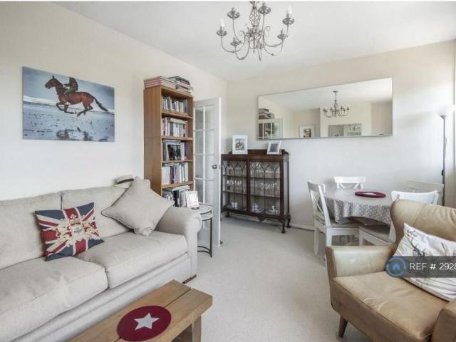 House for rent in Strawberry Hill, Greater London