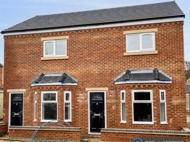 Flat for rent in New Bilton, Rugby