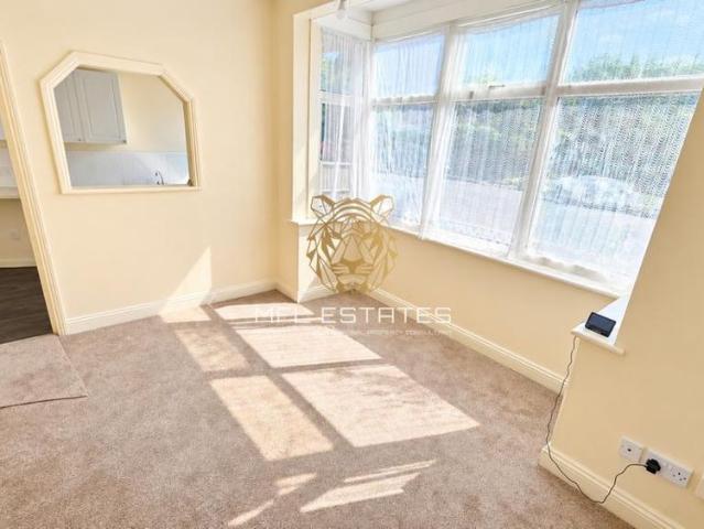 House for rent in London Borough of Croydon, Greater London