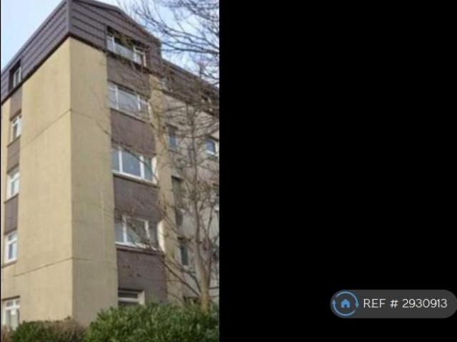 Flat for rent in Ravenscraig, New Stevenston