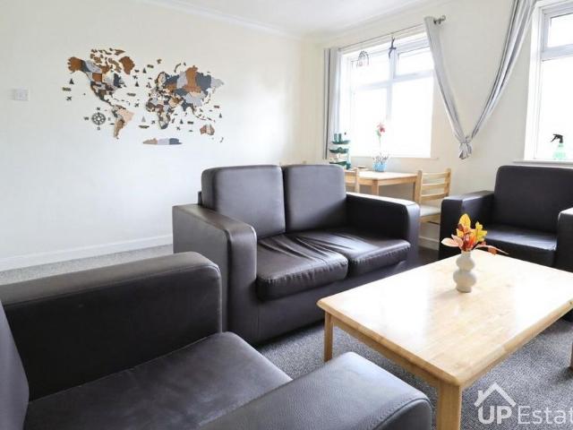 House for rent in Cheylesmore, West Midlands