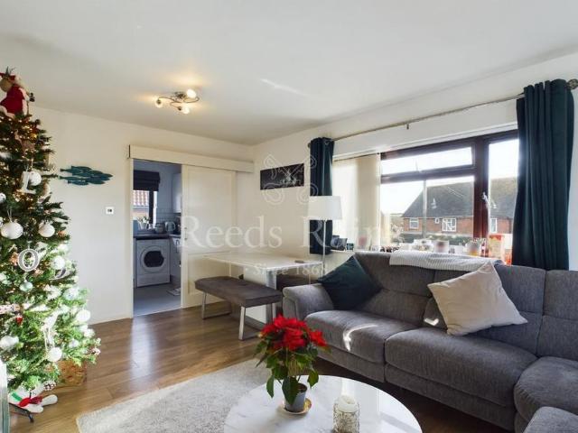 House for rent in Sutton-at-Hone and Hawley, Monks Orchard