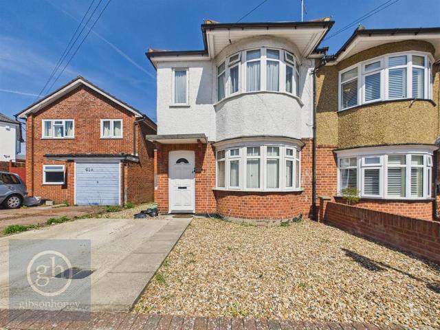 Flat for rent in Greater London