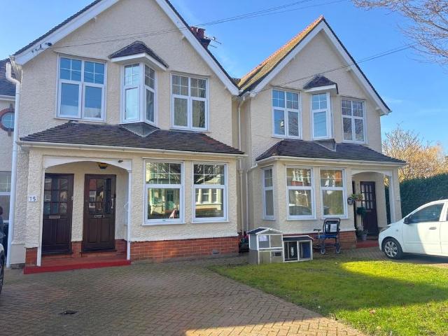 Flat for rent in Dale Hill, Essex