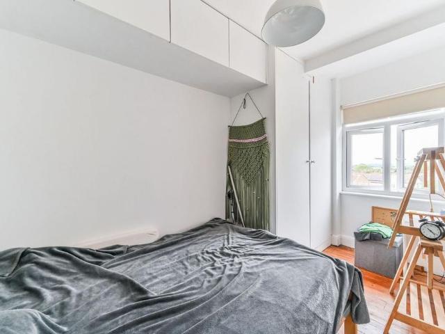 House for rent in Worcester Park, Greater London