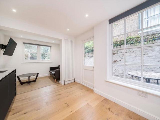 House for rent in London Borough of Hackney, Greater London