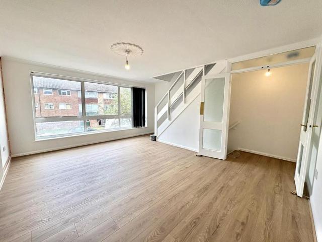House for rent in Hayes, Greater London