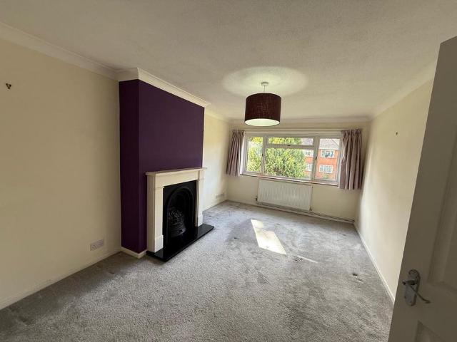 House for rent in Pinner, Greater London