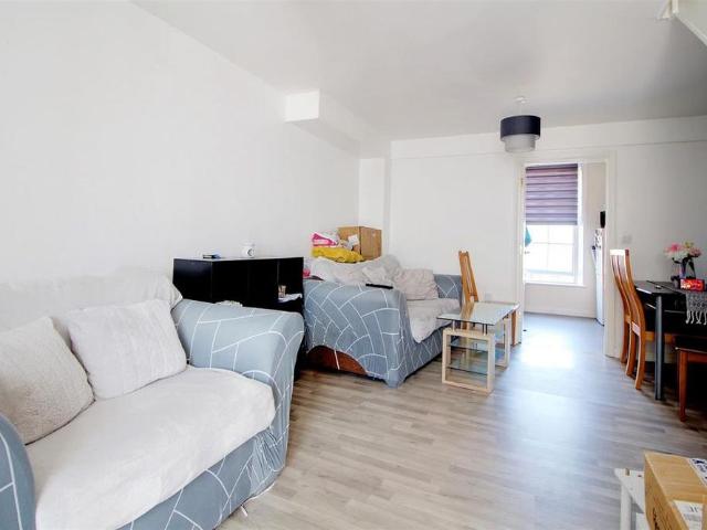 House for rent in Stokesby, Norfolk