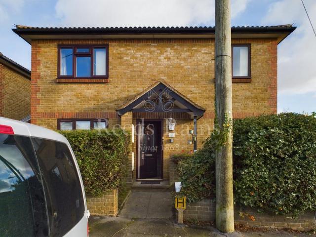 Flat for rent in Sutton-at-Hone and Hawley, Monks Orchard