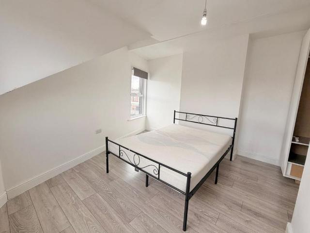 House for rent in Harehills, West Yorkshire