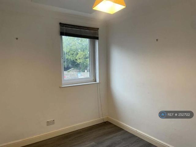 House for rent in Calne