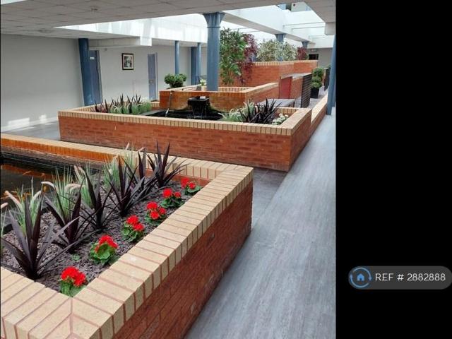 Flat for rent in Ashton-on-Ribble, Higher Bartle