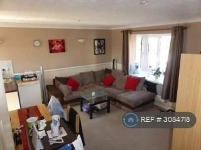 House for rent in Bagshot, Surrey Heath
