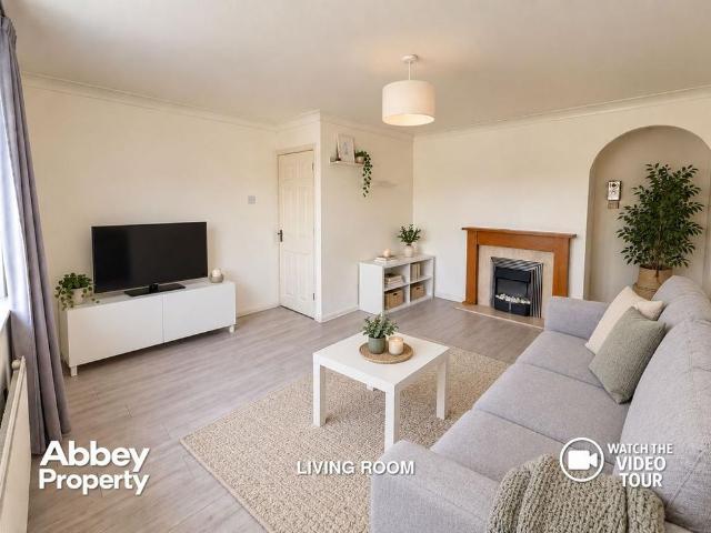 House for rent in Round Green, Luton