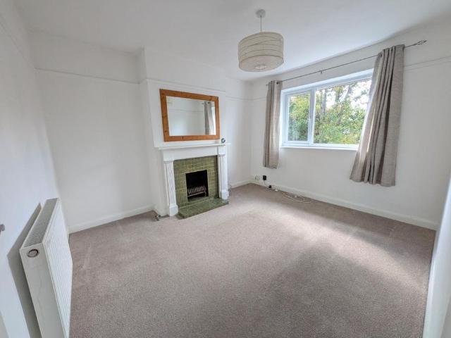 House for rent in Alstone, Golden Valley