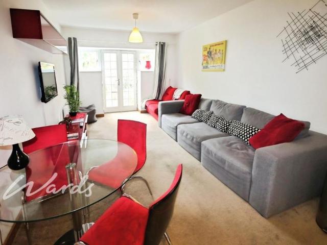 House for rent in Barracks, The Bridge