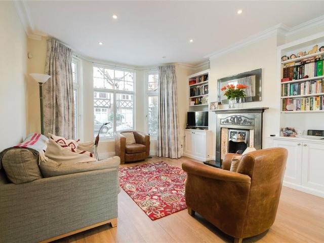 House for rent in Mortlake, Greater London