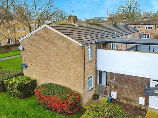 Flat for rent in Leverstock Green, Dacorum