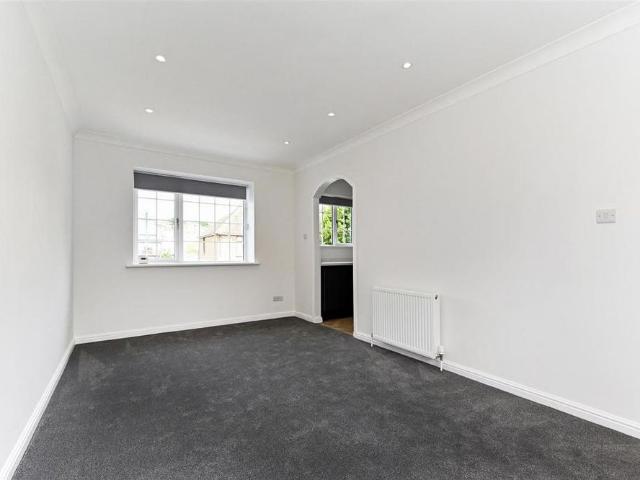 House for rent in Arundel, Clapham