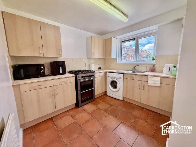 Flat for rent in St Matthew's, Old Wharf