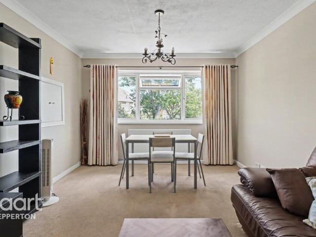 House for rent in Lower Halliford, Surrey