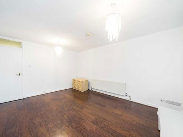 House for rent in Holloway, Greater London