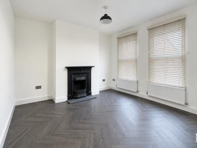 House for rent in Blenheim Gardens Estate, Greater London
