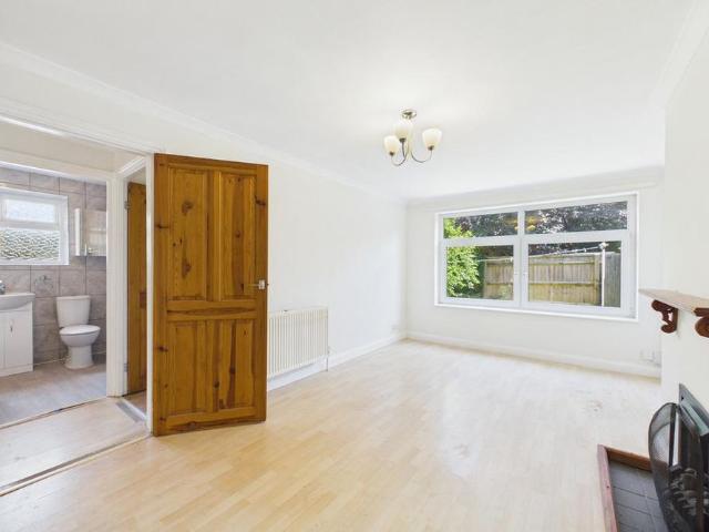 House for rent in Pouchen End, Hertfordshire