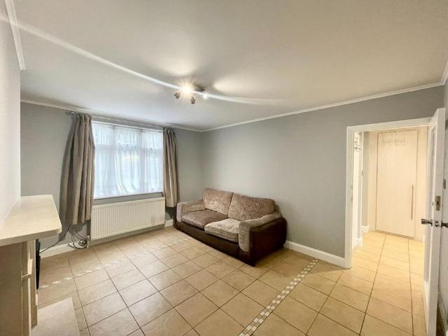 House for rent in London Borough of Barnet, Greater London