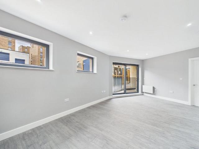 House for rent in Thames View, Greater London