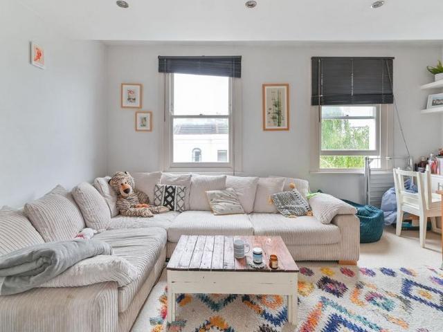 House for rent in London Borough of Southwark, Greater London