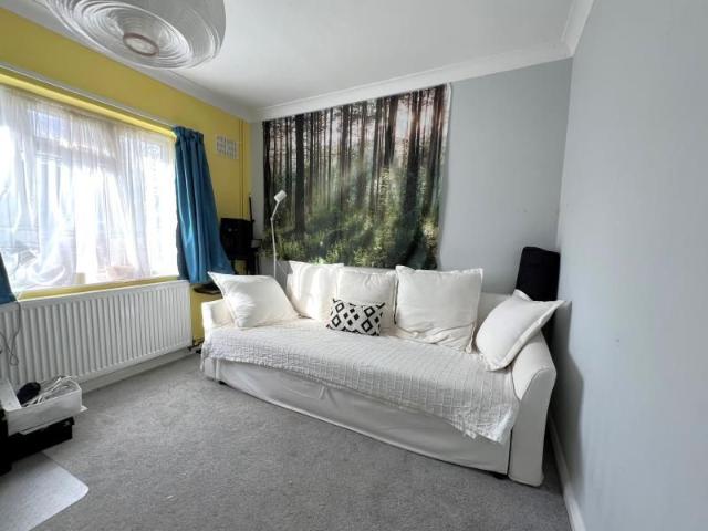 House for rent in Lower Halliford, Surrey
