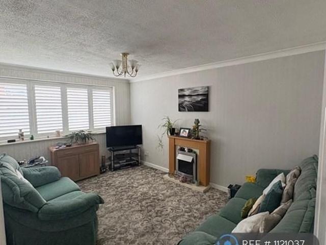 House for rent in Barnehurst, Greater London