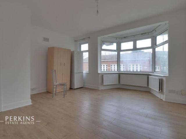 Flat for rent in Greater London