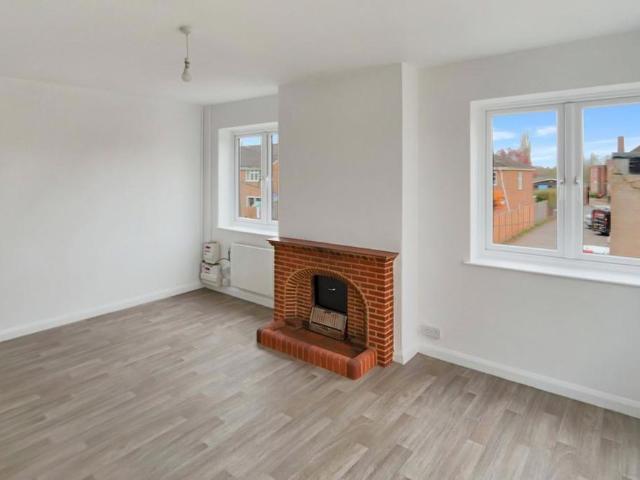 House for rent in London Borough of Croydon, Greater London