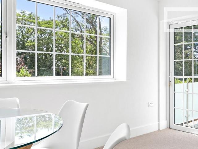 House for rent in Ivy Chimneys, Epping