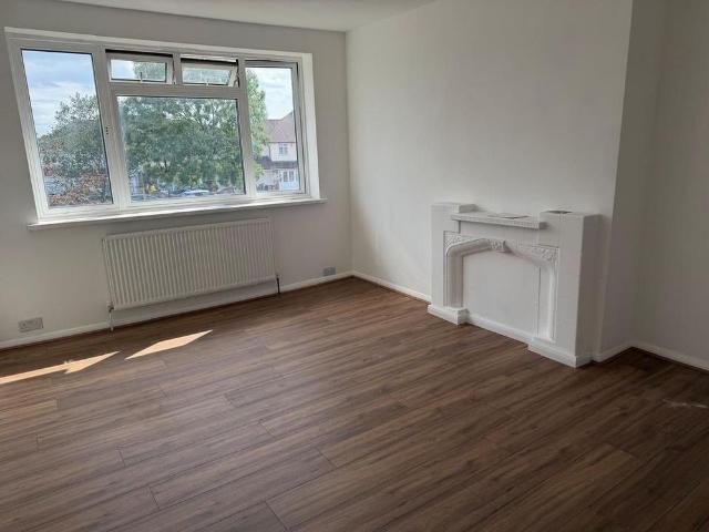 House for rent in London Borough of Ealing, Greater London