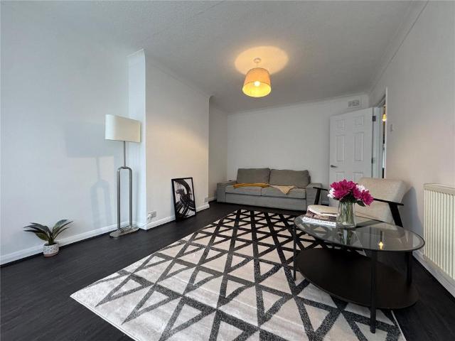 Flat for rent in Greater London