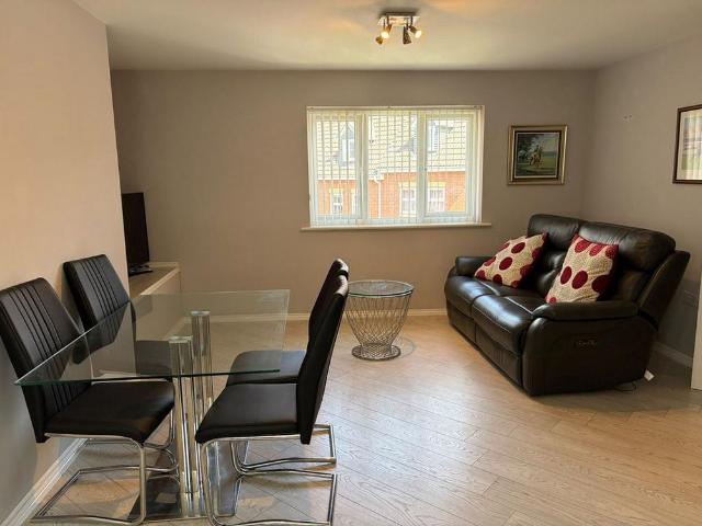 House for rent in Caldermill, East Midlands