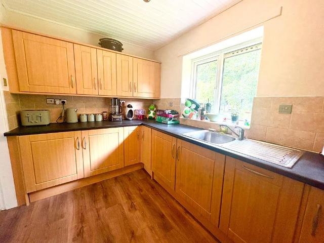 Flat for rent in Middlebrook, Lee Bank
