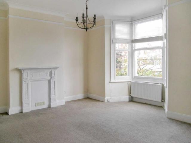 House for rent in North Kensington, Greater London